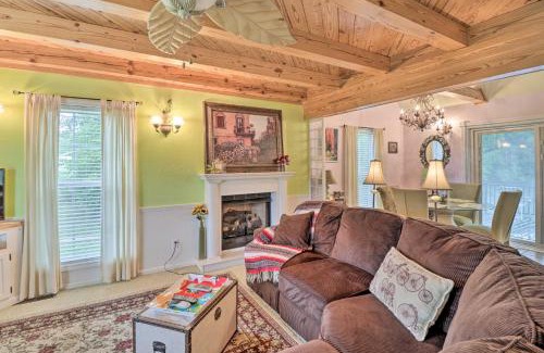 Boswell House | Rubys Landing Cottage with Deck and White River Views
