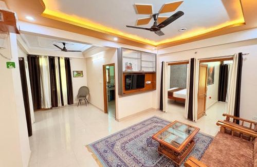 Mahmoorganj Apartment | Rudra Stays