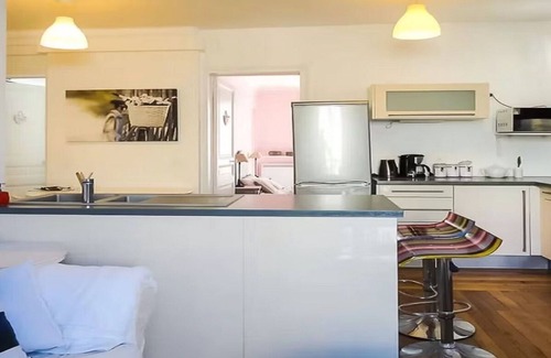Archives Apartment | Rue de Turenne -in the heart of the ancient neighborhood of Marais