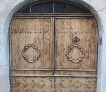 Cabrieres-d'Avignon Bed & Breakfast | Rue du Château à Cabrières d'Avignon