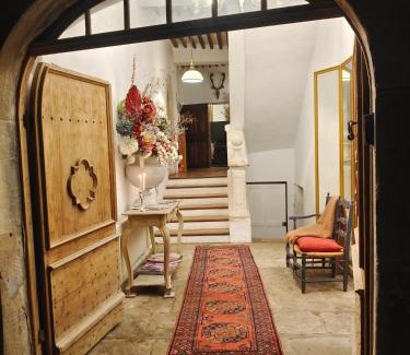 Cabrieres-d'Avignon Bed & Breakfast | Rue du Château à Cabrières d'Avignon