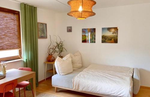 Bielingplatz Apartment | Ruhe & Charme - Family Apartment for 4 People, Self-Check-In, Free Parking, U-Bahn, Netflix