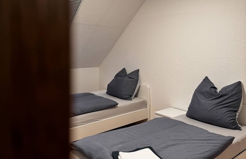 Rotthausen Apartment | Ruhige, Zentrale Wohnung für bis zu 4 Personen