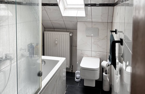 Rotthausen Apartment | Ruhige, Zentrale Wohnung für bis zu 4 Personen