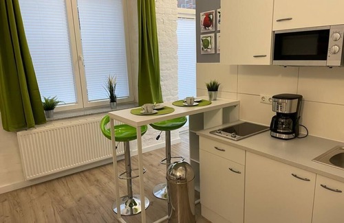 Neustadt-Sued Apartment | Ruhiges und Saniertes Studio in Bester Südstadtlage