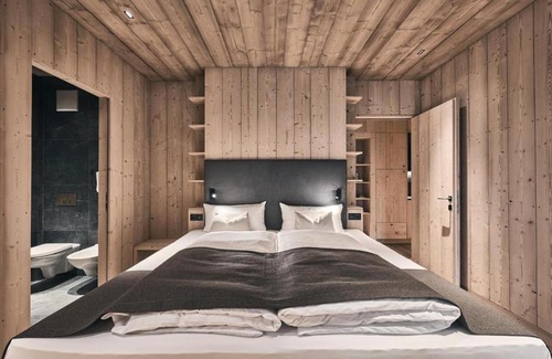 Racines Ski Chalet | Ruhiges Waldchalet