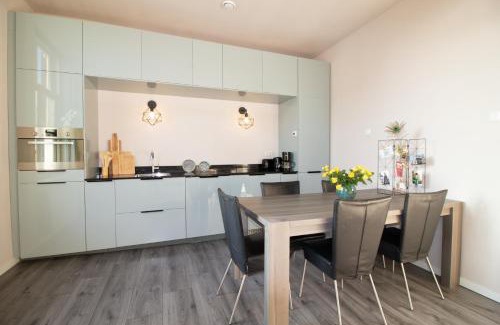 Vianen Apartment | Ruim appartement in monumentaal gebouw