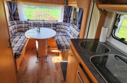 Lichtenvoorde Resort | Ruime caravan op gezellige minicamping