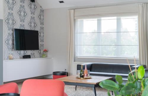 Kuringen House | Ruime woning met grote omheinde tuin