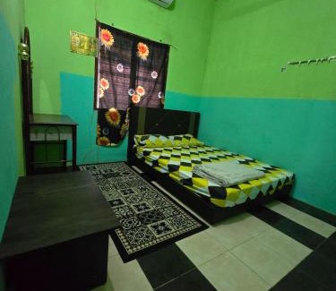 Pasir Puteh House | Rumah Kak Ana