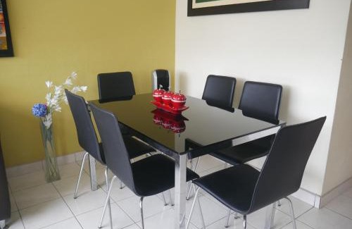Sector 1 Apartment | Runawasi Caribe, Lima centric 2BDR, 20 min from airport