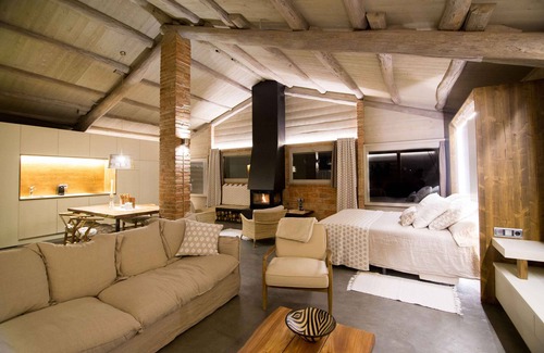 Casserres Cottage | Rural apartment (full rent) for 2 people