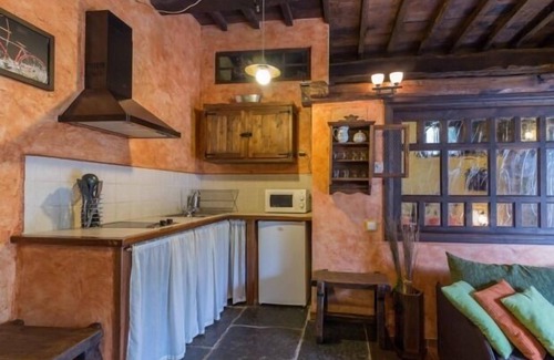 Prelo Cottage | Rural apartment LlumeThe Forest of the Vineyards