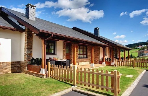 Valdes Cottage | Rural Apartments La Torre for 2 people + 2 in sofa bed