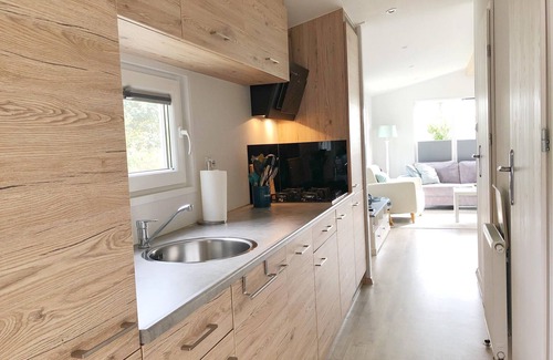 Sint Maarten Ski Chalet | Rural chalet in Sint Maarten with shared pool