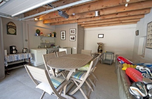 Verteuil-dAgenais House | Rural country retreat with private heated pool and driving range!