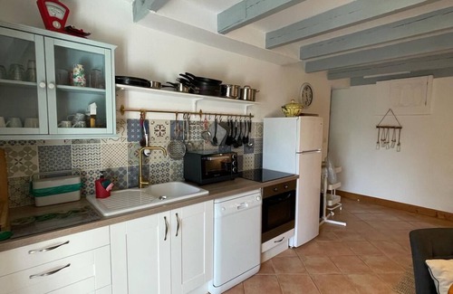 Chalais Cottage | Rural family cottage for 6, shared pool, own terrace & garden, ping-pong table.