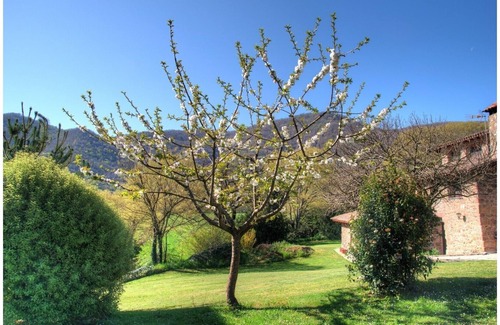La Vall de Bianya Cottage | Rural Holiday Cottage with pool LaCoro, Girona, Costa Brava, Pyrennées