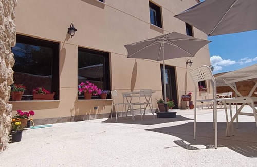 Castrojeriz House | RURAL HOSTEL ON THE CAMINO DE SANTIAGO IDEAL FOR FAMILIES