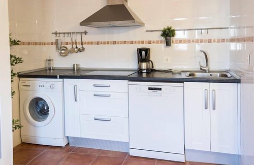Villanueva de Duero Cottage | Rural house Pinar de las Cabañuelas, ideal for families and that deserved rest.
