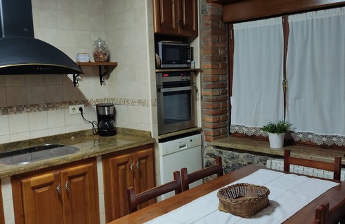 Puente Nuevo House | Rural house between the beach and the Picos de Europa