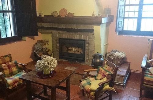 Villaherreros Cottage | Rural House La Pequena A and B of 15 places