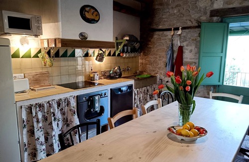 Mieras Cottage | Rural house with barbecue in Mieres -Gerona for 9 people