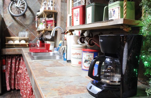 Cecil Cabin | Rural life on a real Christmas tree farm! Hallmark experience!