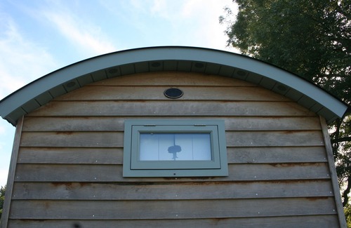 Nether Wallop Cabin | Rural Shepherds Hut