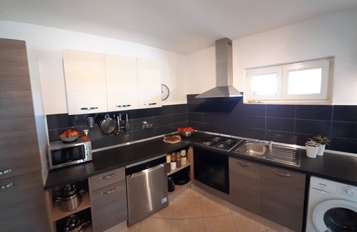Policnik House | Rural Villa with a Pool near Zadar