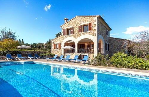 Campanet Villa | Rural Villa with pool and a view – Villa Rote
