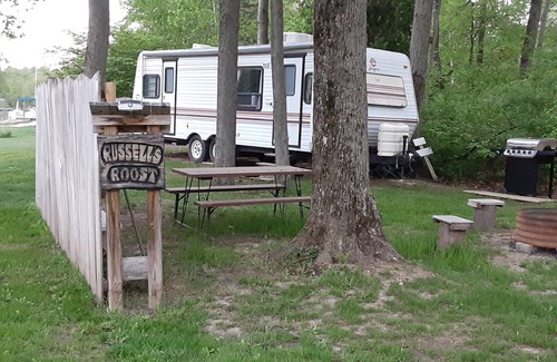 Barryton RV Rental | Russell's Roost Camping , Boating, Fishing ON Martiny Chain of Lakes.