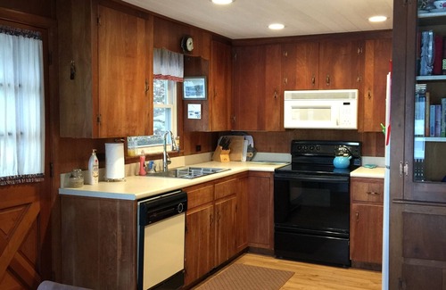 Wolfeboro Cottage | Rust Pond, Wolfeboro NH, Beautiful, Quiet Lakefront Chalet, "Campbellot"