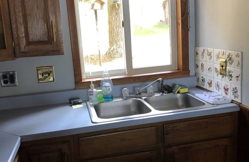 Russell Cabin | Rustic 2-bedroom cabin on Boyd Pond