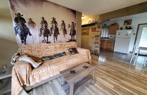 Clendenin Other | Rustic 3 Bedroom House- Classic West Virginia Mountain View