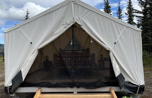 Glacier View RV Rental | Rustic Alaskan Wall Tent at Stump Creek B&B