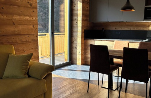 Tiarno di Sotto Bed & Breakfast | Rustic and alpine-style apartments in Ledro Valley