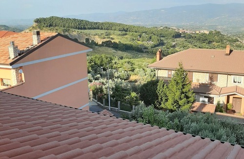 San Vincenzo La Costa Apartment | Rustic country house