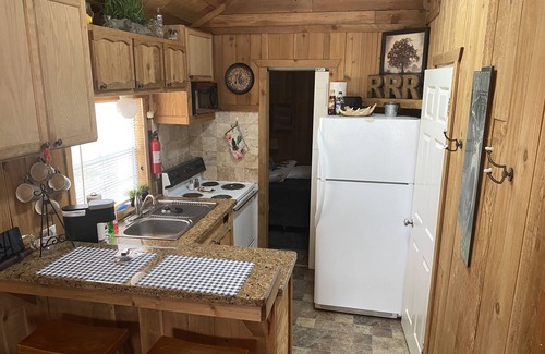 Centerville Cabin | Rustic Cabin at the Rockn Rowdy Ranch in Centerville, Texas