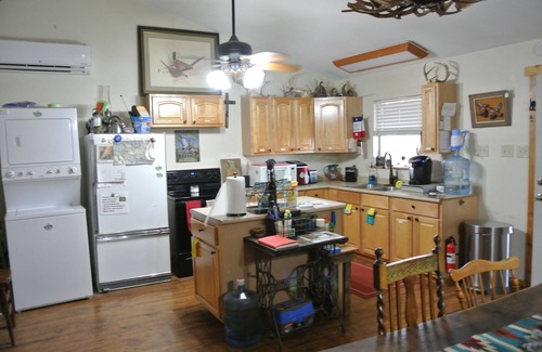 Vernon House | Rustic cabin on the Texas Red River