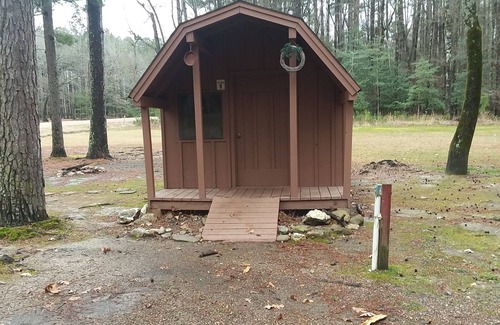 Murfreesboro Cabin | Rustic Cabin one at a discount price