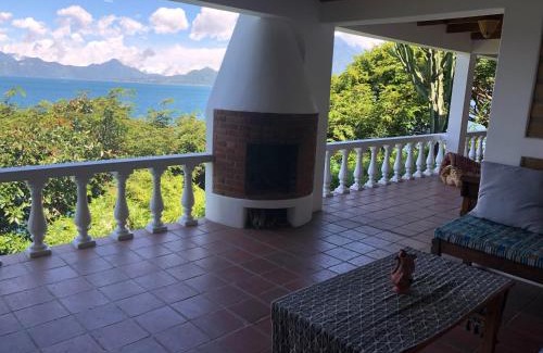 Jaibalito House | Rustic Charm and Breathtaking Views 'Casita'