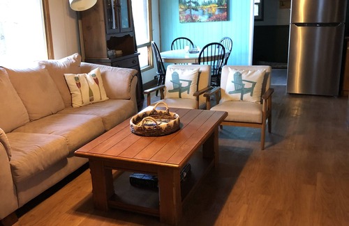 Havelock-Belmont-Methuen Cottage | Rustic Cottage Living At It’s Best