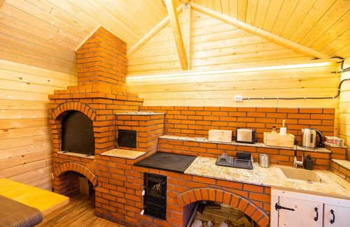Horea Cabin | Rustic & cozy 5 bedroom Cabin - in the heart of Apuseni Mountains