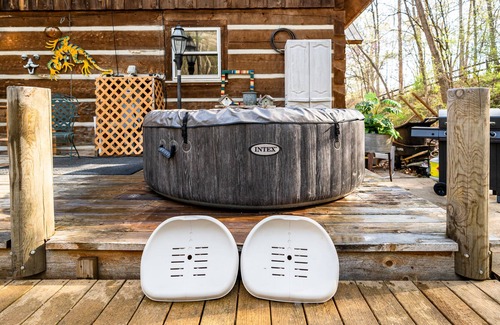 Linn Creek Cabin | Rustic Family Friendly Cabin