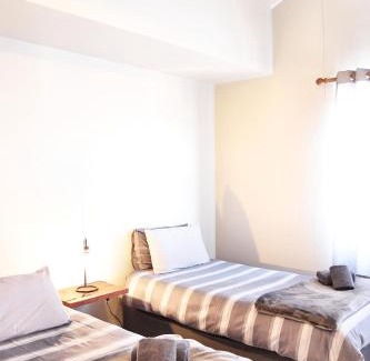 Vineta Apartment | Rustic Hills No 3 Self Catering