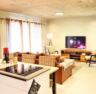 Vineta Apartment | Rustic Hills No 3 Self Catering