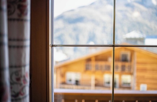 Vigo di Fassa Apartment | Rustic Holiday Apartment "Villa Mazzel" with Wi-Fi, Balcony & Mountain View