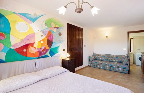 Dolceacqua House | Rustic home 'Casetta Marì' with a sea view and garden; pets allowed