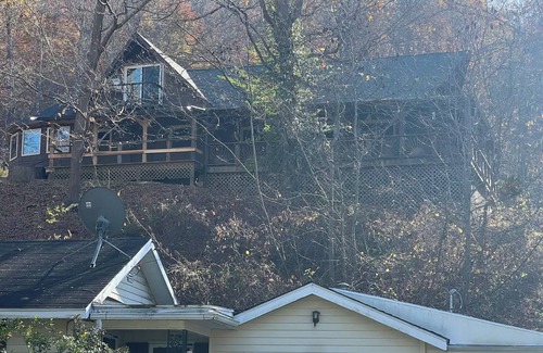 Wakefield House | Rustic home in the woods with Central HVAC, walk around porch, & wifi